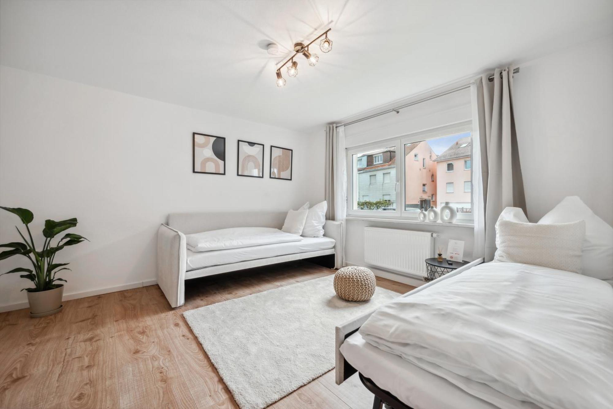 Malu Rooms - Ruhige Lage, Erdgeschoss, Smarttv, Netflix, 24H Checkin, Людвігсбург Екстер'єр фото
