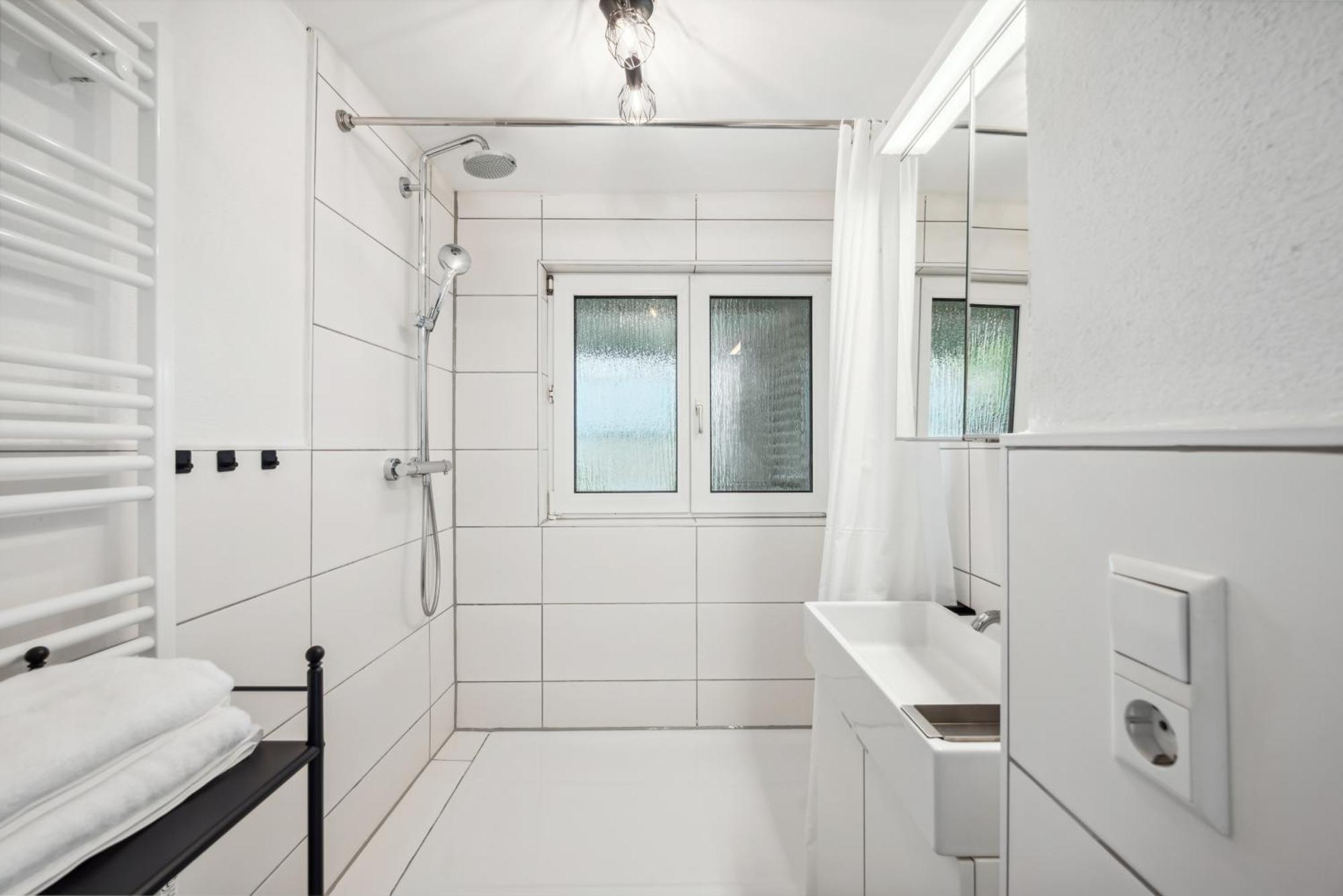 Malu Rooms - Ruhige Lage, Erdgeschoss, Smarttv, Netflix, 24H Checkin, Людвігсбург Екстер'єр фото