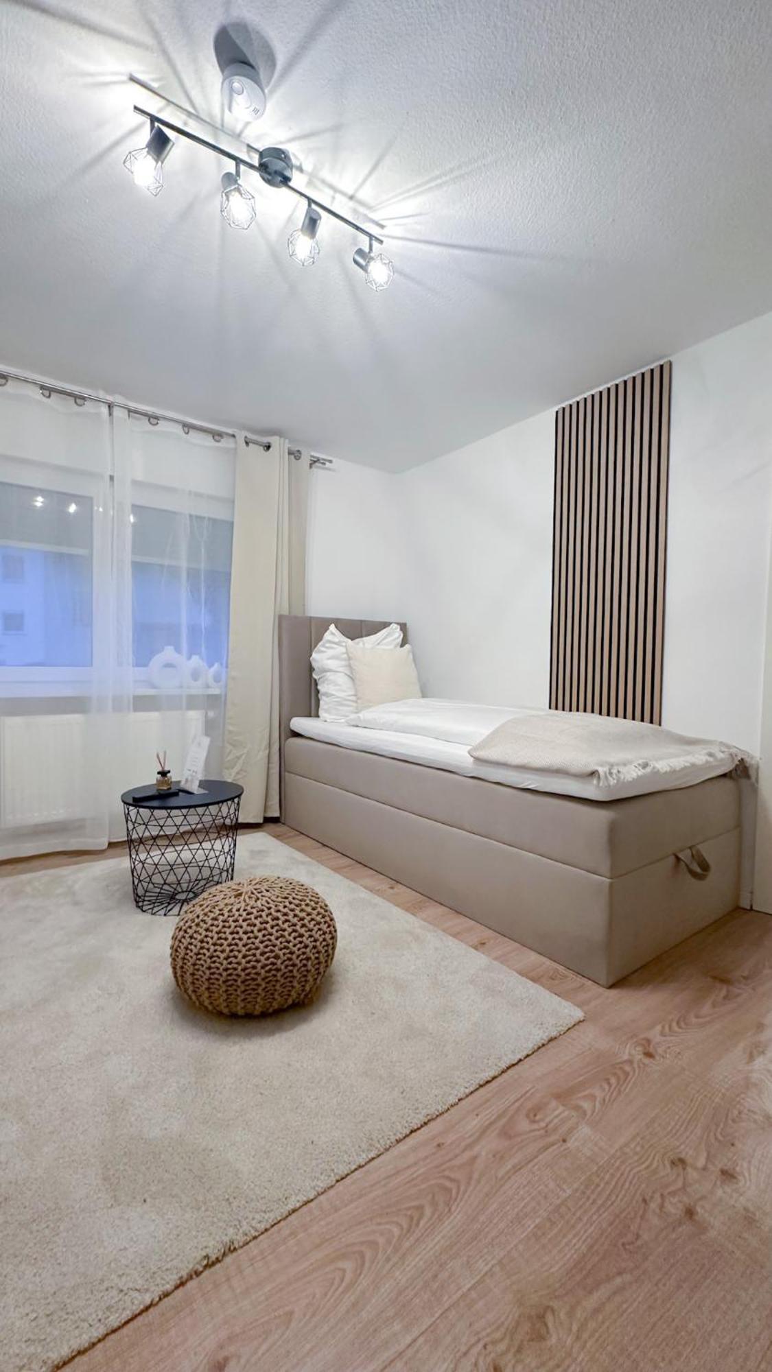 Malu Rooms - Ruhige Lage, Erdgeschoss, Smarttv, Netflix, 24H Checkin, Людвігсбург Екстер'єр фото